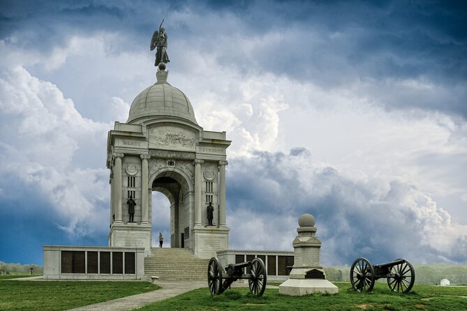 Gettysburg Battlefield Self-Guided Driving Audio Tour - Memorials and observation towers that turn driving into seeing