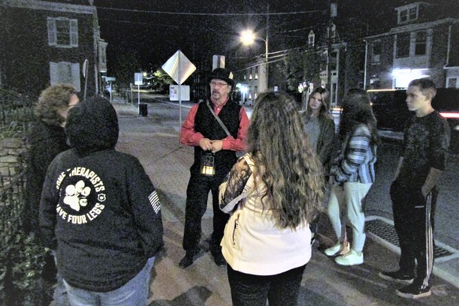 Gettysburg: Ghost Hunt Tour with Ghost Hunting Equipment - Late-Night Gettysburg Ghost Hunting, With Actual Tools