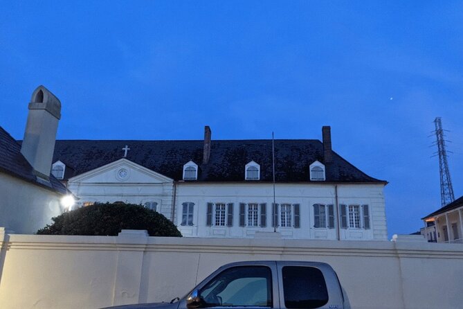 Ghost Hunt Experience - Harry’s Corner Bar break, restrooms, and cash-only reality