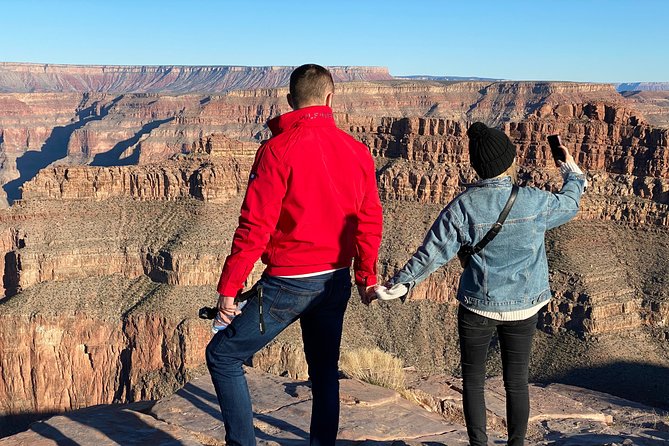 Grand Canyon + Hoover Dam View + WiFi (Skywalk/lunch options) - Skywalk rules, lockers, and how to choose your upgrade