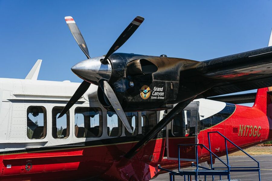 Grand Canyon Village: Grand Canyon South Rim Airplane Tour - Practical planning: what to bring and where to go