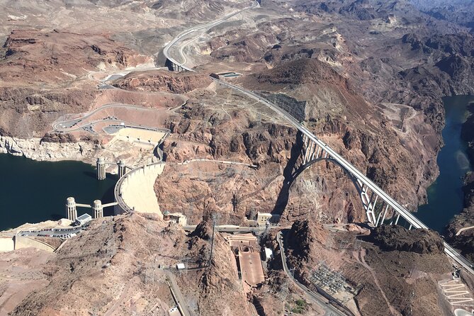Grand Canyon West Rim Luxury Helicopter Tour from Las Vegas - Hoover Dam and Lake Mead: the route you start with