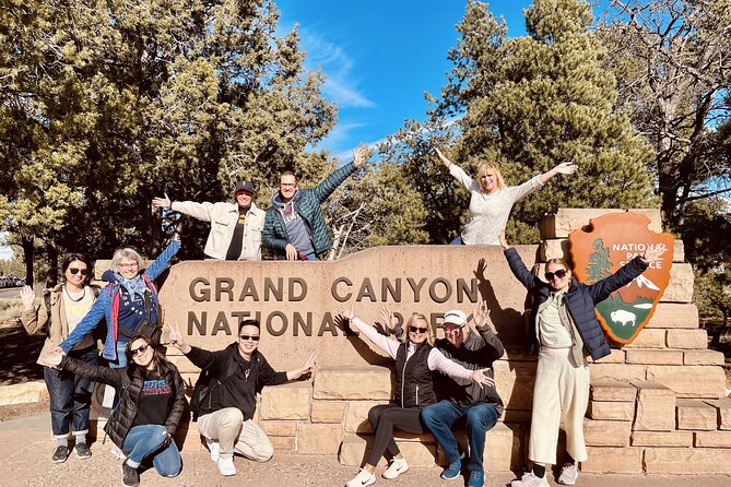 Grand Canyon with Sedona and Oak Creek Canyon Van Tour - Sedona for Red Rock photos, then back on the road