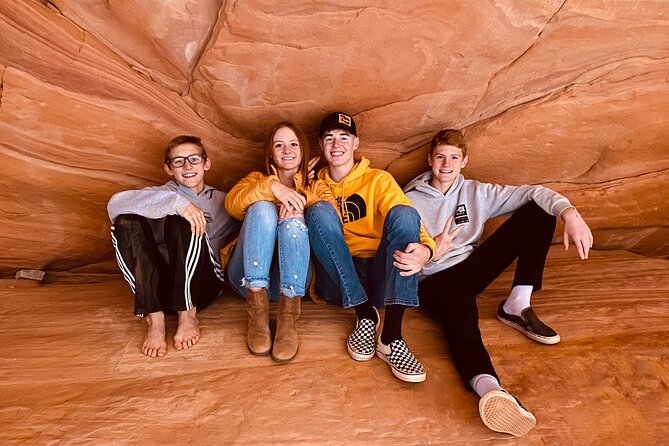 Guided Hike through Peek-a-Boo Slot Canyon (Small Group) - Photo tips you’ll actually use during the hike