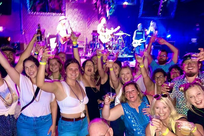 Guided Pub Crawl Walking Tour of Downtown Nashville - How the guide keeps the night moving