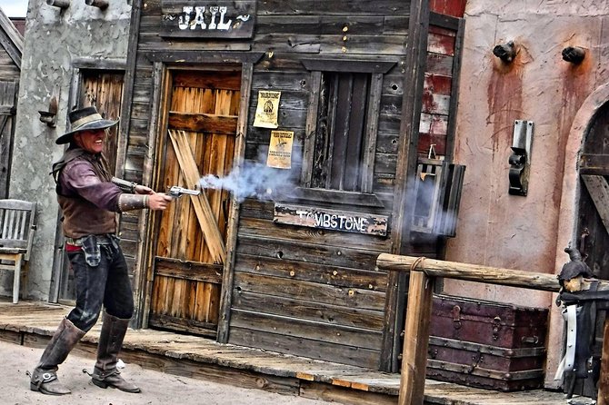 Gunfight Show Old Tombstone - Key highlights at Old Tombstone Western Theme Park