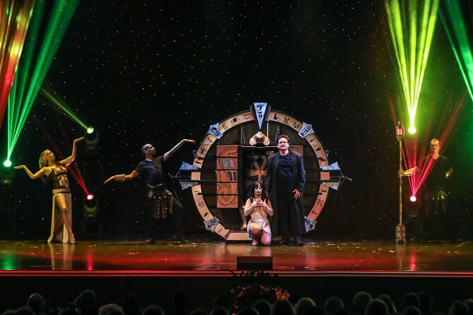 Hamners' Unbelievable Variety Show in Branson - Price and seating value at Hamners Variety Theater
