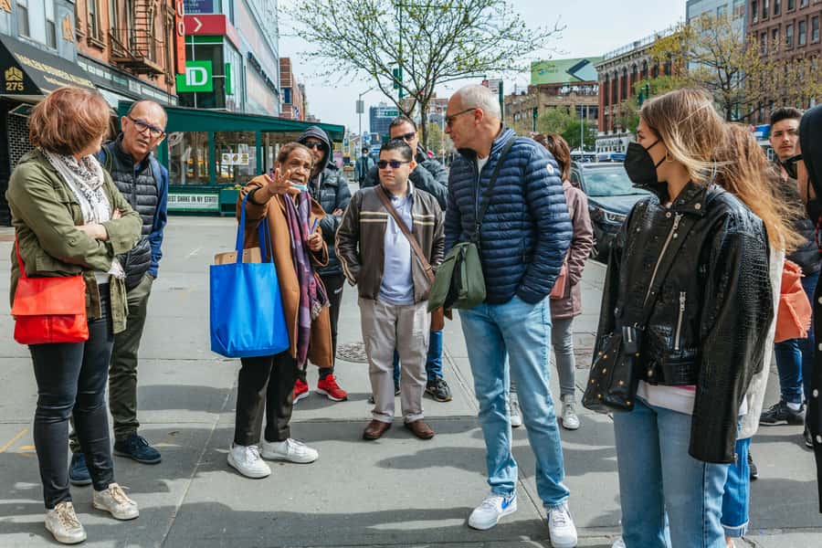 Harlem: Central Harlem Sunday Gospel with Locals - Pre-Church Walking Notes: Houses of Worship and Harlem Renaissance Landmarks