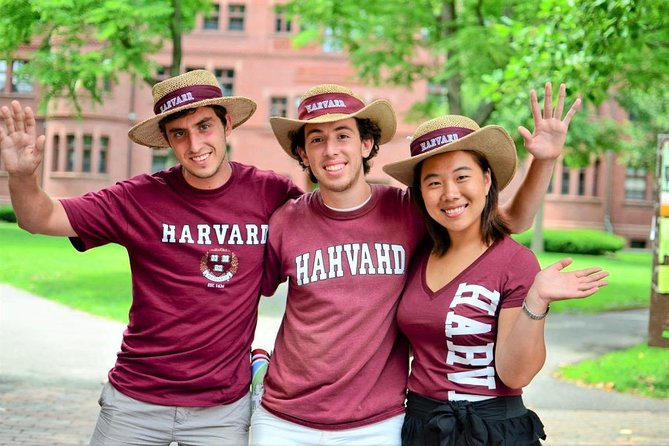 Harvard University Campus Guided Walking Tour - Finding the group, meeting the guide, and setting expectations