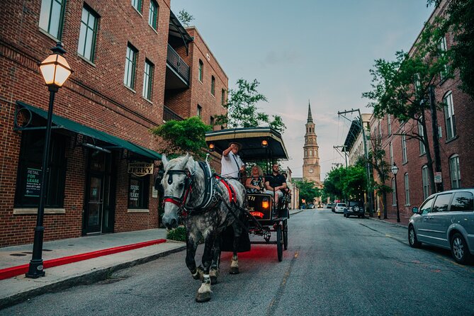 Haunted Evening Horse and Carriage Tour of Charleston - Why horse and carriage beats a walking ghost tour in Charleston