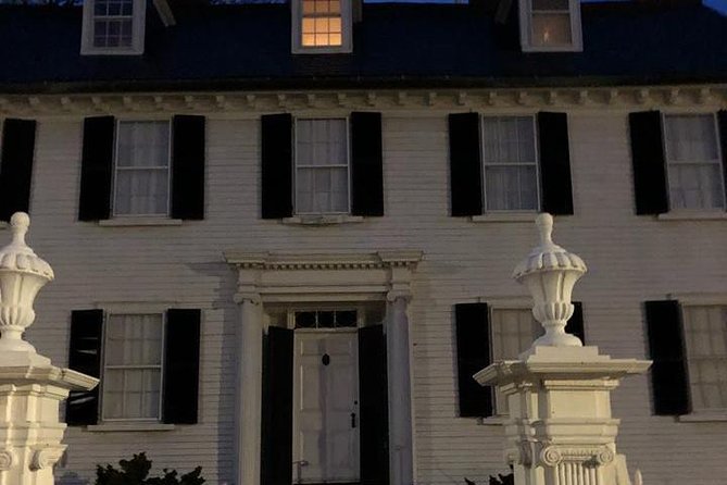 Haunted Footsteps Best Ghost & Paranormal Salem Tour - Stop 2: Ropes Mansion and Garden, where sightings love the backyard angle
