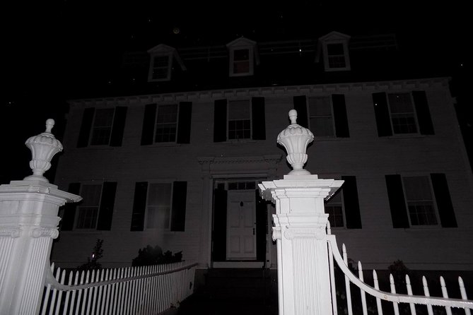 Haunted Footsteps Best Ghost & Paranormal Salem Tour - Stop 3: Old Burying Point Cemetery, the oldest grounds and the stories around them