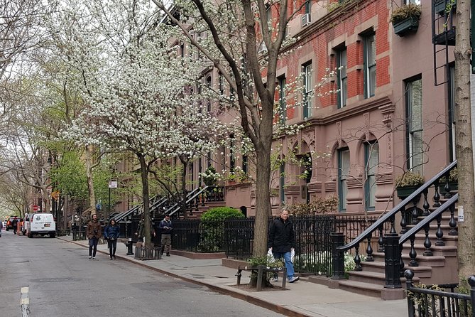 High Line Park and Greenwich Village Food Tour - Stop 1: High Line Park, Rooftop Views and Real Design Stories