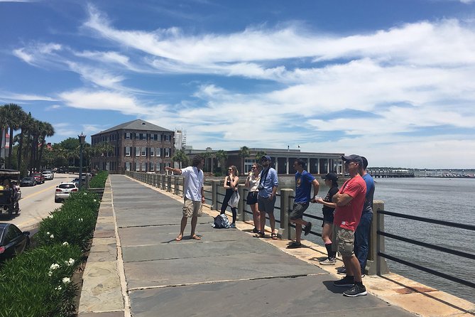 Highlights of Charleston Guided Walking Tour - French Quarter to South of Broad: the point of this route