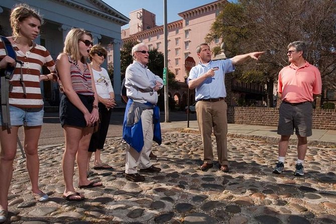 Historic Charleston Walking Tour: Rainbow Row, Churches, and More - Walking the Old Walled Core, Then Getting Your Bearings