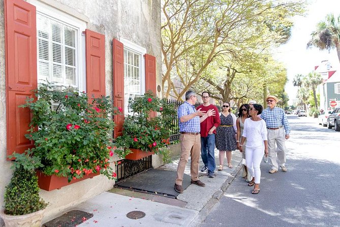 Historic Charleston Walking Tour: Rainbow Row, Churches, and More - The Waterfront Battery and Waterfront Park: Photos, Cannons, and Fort Sumter Glimpses