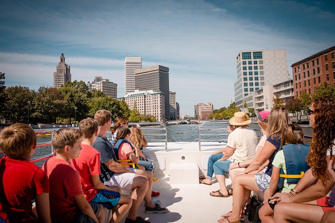Historic Providence Boat Tours - It’s not just scenery: why the question-friendly format is the real value