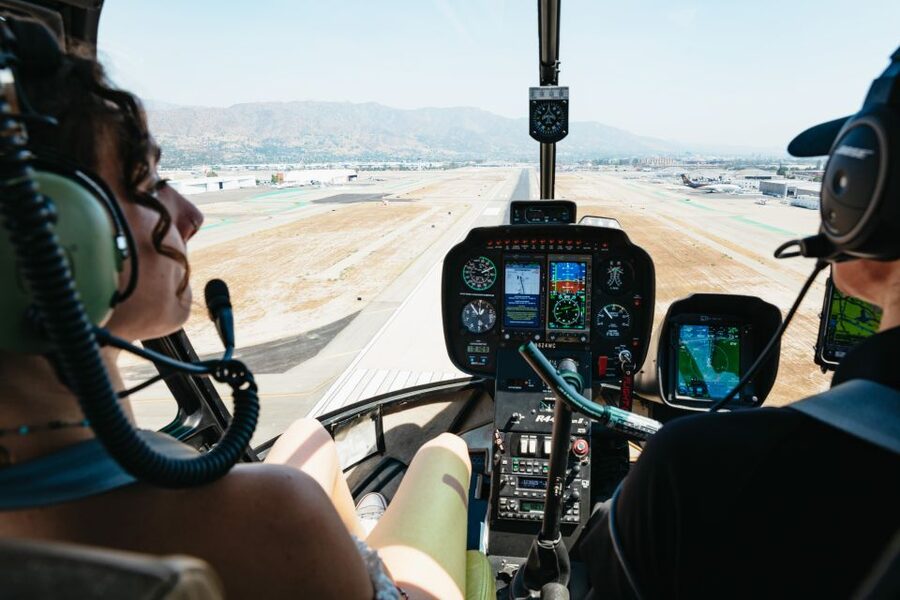 Hollywood & Beverly Hills Celebrity Helicopter Tour - What Makes This 20-Minute Celebrity Flight Work