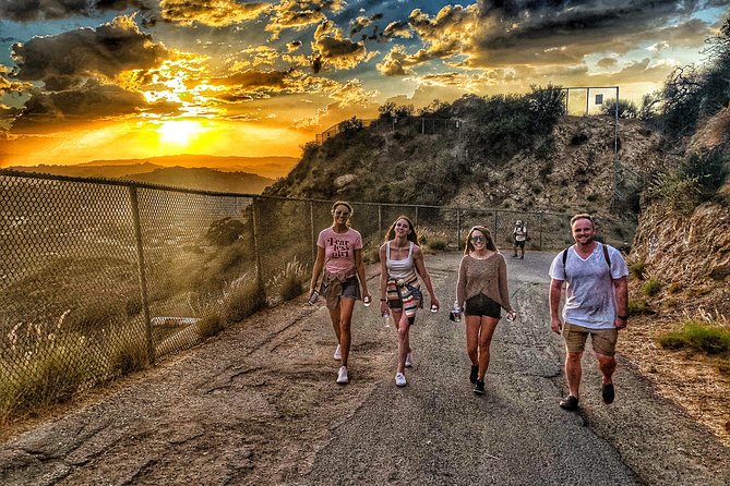 Hollywood Sign 2.5-Hour Tour with Comedians and Their Dogs - Photo help is the real value add