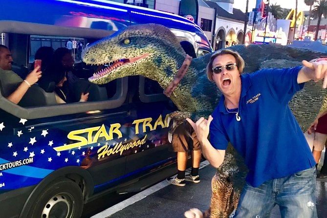 Hollywood Stars Tour: Walk of Fame, Celebrity Homes, Sunset Strip - Starting on Hollywood Blvd: Walk of Fame and the Premiere-Theater Moment