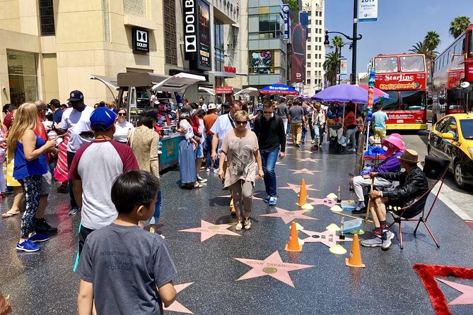 Hollywood Stars Tour: Walk of Fame, Celebrity Homes, Sunset Strip - Beverly Hills Mansions and the Shield Sign: Seeing Famous Addresses Without Pretending