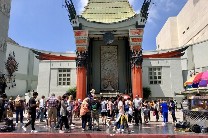 Hollywood Stars Tour: Walk of Fame, Celebrity Homes, Sunset Strip - Guide Style, Van Comfort, and the Pace You Should Expect