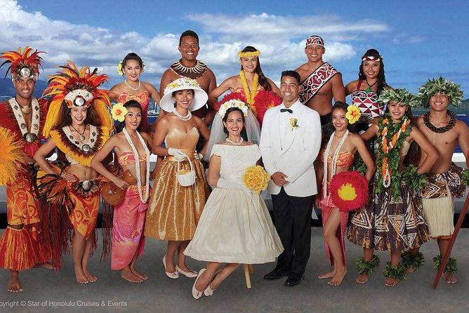 Honolulu: Three Star Deluxe Sunset Dinner Cruise and Show - The 5-Course Dinner: Lobster or Steak, Served With a Set Rhythm