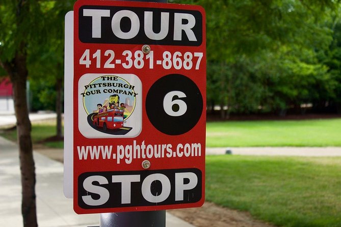 HOP ON-HOP OFF TOUR PASS- All Day Sightseeing Tour Pass - The route at a glance: 21 stops you can build a day around