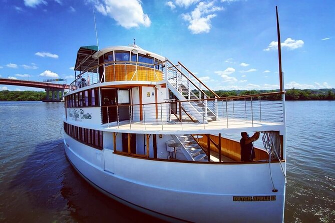 Hudson River Sightseeing Cruise from Albany - Where You Board in Albany, and Why It Matters for Your Timing