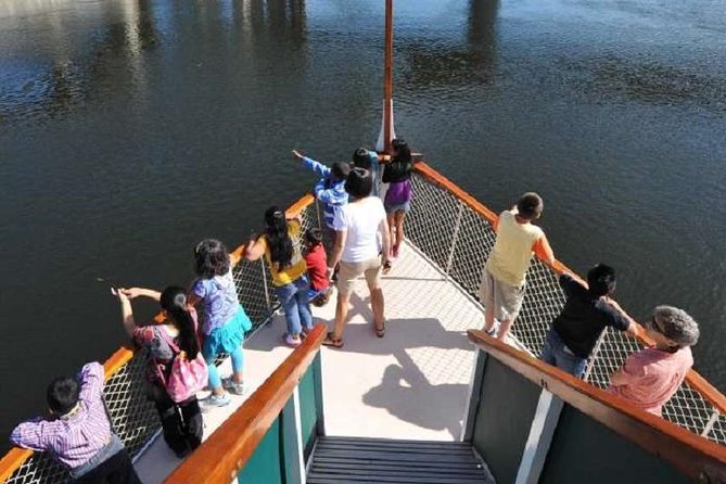 Hudson River Sightseeing Cruise from Albany - Weather Reality: Dress for the River, Not the Forecast