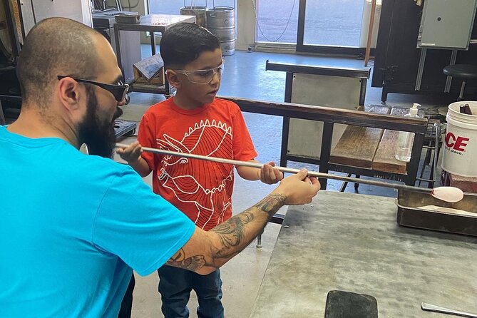 Introduction to Glassblowing Workshop in Sedona - The studio flow: check-in, hands-on time, and small-group coaching