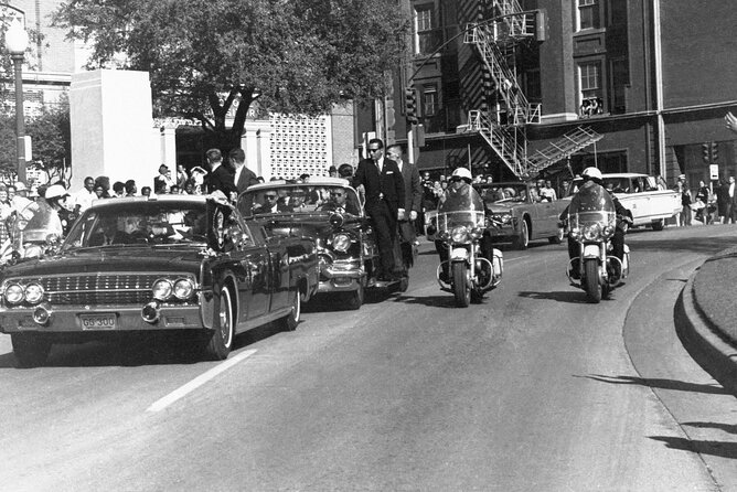 John F. Kennedy Trolley Tour in Dallas - Stops 4 and 5, the Oswald Rooming House and the Texas Theatre