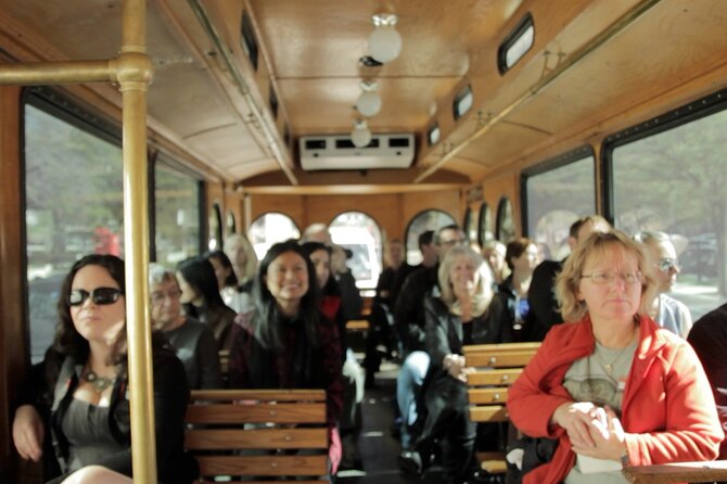 John F. Kennedy Trolley Tour in Dallas - Grassy Knoll: the viewpoint everyone argues about