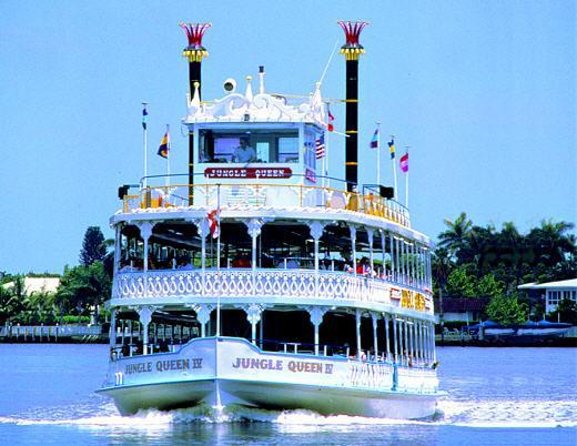 Jungle Queen Riverboat 90-Minute Narrated Sightseeing Cruise in Fort Lauderdale - Why the narration matters more than you think