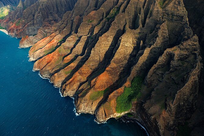 Kauai Airplane Tour: Na Pali Coast, Waterfalls & Window Seats - Why a GA-8 Airvan tour beats bus and beach time on Kauai