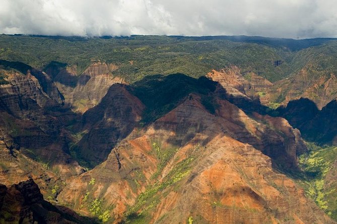 Kauai Airplane Tour: Na Pali Coast, Waterfalls & Window Seats - Na Pali Coast State Wilderness Park: the cliffs that do not behave like cliffs