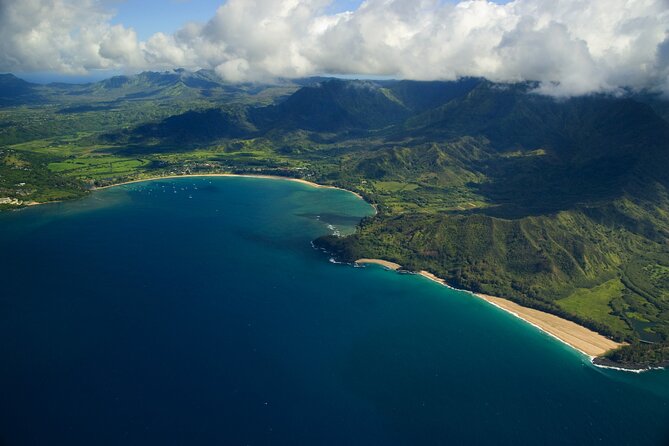 Kauai Airplane Tour: Na Pali Coast, Waterfalls & Window Seats - Wailua Falls: the waterfall you recognize even if you did not know its name