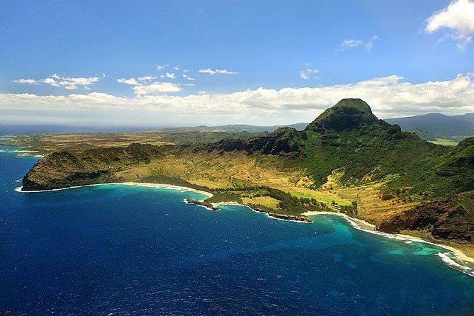 Kauai Deluxe Sightseeing Flight - Stop 4: Mt. Waialeale, the Crater-Like Waterfall Factory