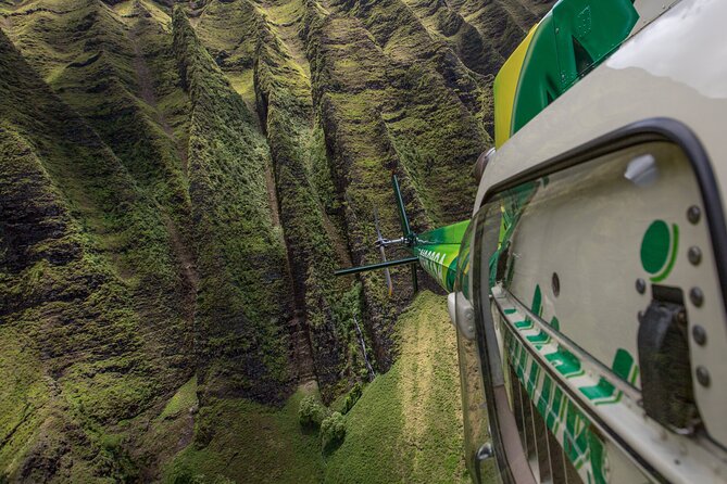 Kauai Deluxe Waterfall Safari: Helicopter Tour - Why this helicopter safari is such a smart use of time on Kauai
