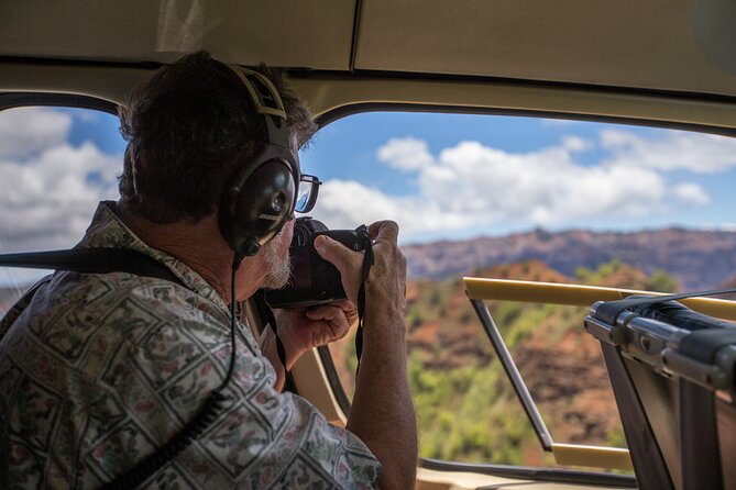 Kauai Deluxe Waterfall Safari: Helicopter Tour - Weather planning: the only real downside to helicopter tours here