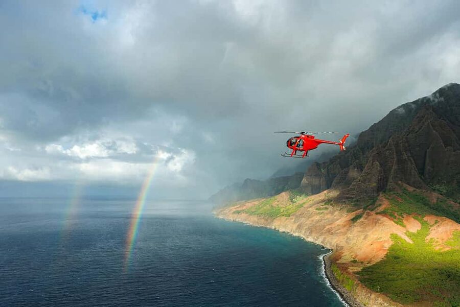 Kauai: Hughes 500 4-Passenger Doors-Off Helicopter Flight - Waimea Canyon Stop: Big Color, Big Scale