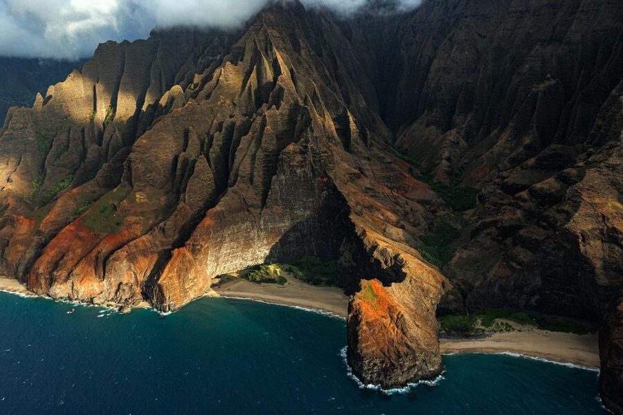 Kauai: Hughes 500 4-Passenger Doors-Off Helicopter Flight - How the Pilot Experience Shapes Everything (Amy, Joe, Adam, Max, Brian Heinz)