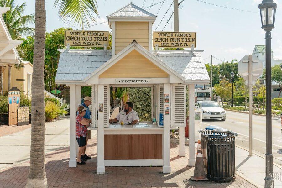Key West: Old Town Trolley 13-Stop Hop-On Hop-Off Tour - Planning your hop-off time: downtown vs Roosevelt Boulevard