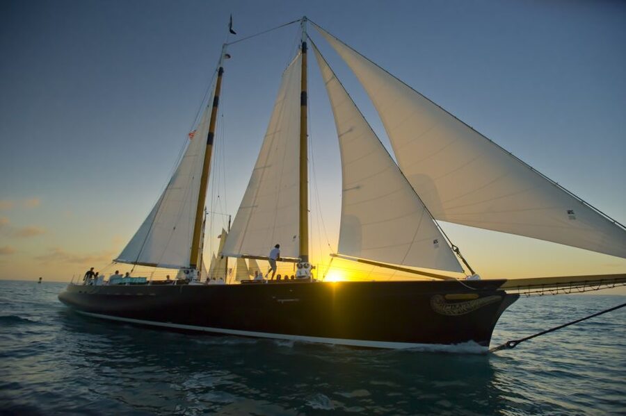 Key West: Schooner Sunset Sail with Food & Drinks - America 2.0: why the boat itself changes the experience