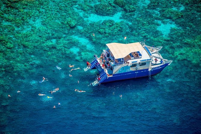 Kona’s Best Morning Snorkel: Captain Cook & Kealakekua Bay - Start at Keauhou Bay, then get moving fast