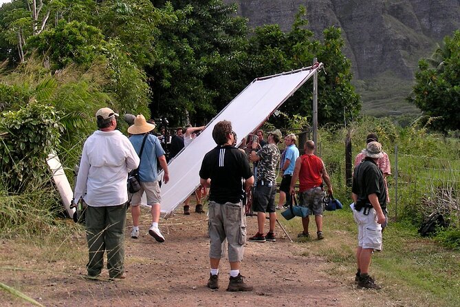Kualoa Ranch Jurassic Adventure Tour - Indominus Rex Paddock and the T-Rex Ambush Scene: What to Watch For