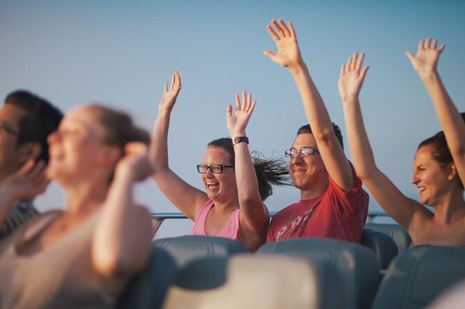 Lake Michigan 30-Minute Speedboat Ride - Cold Wind, Choppy Water, and Motion Sickness: Dress Like a Pro