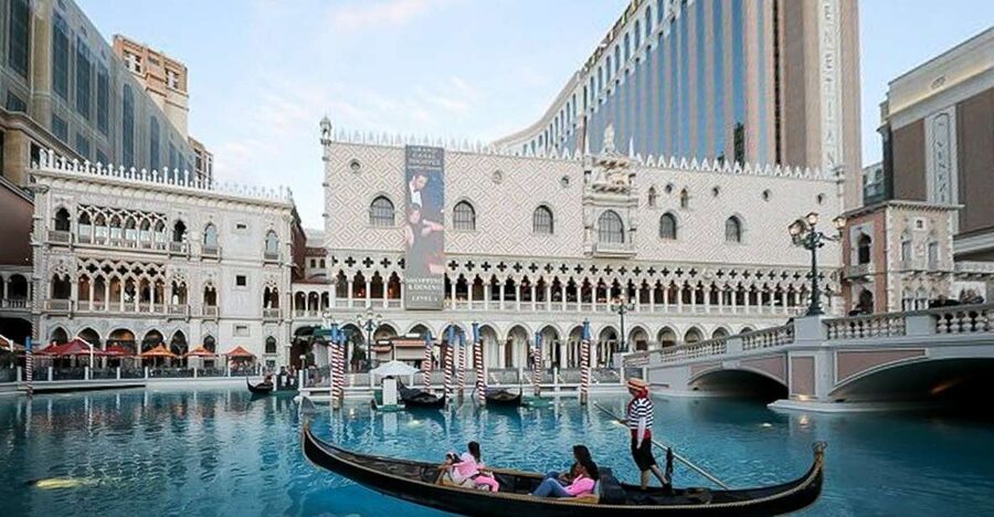 Las Vegas: Entry to Madame Tussauds with a Gondola Cruise - The Speakeasy Experience: a mood shift inside the museum