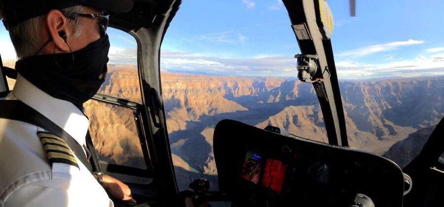 Las Vegas: Grand Canyon Helicopter Landing Tour - Sunset departure upgrade: when Golden Hour matters
