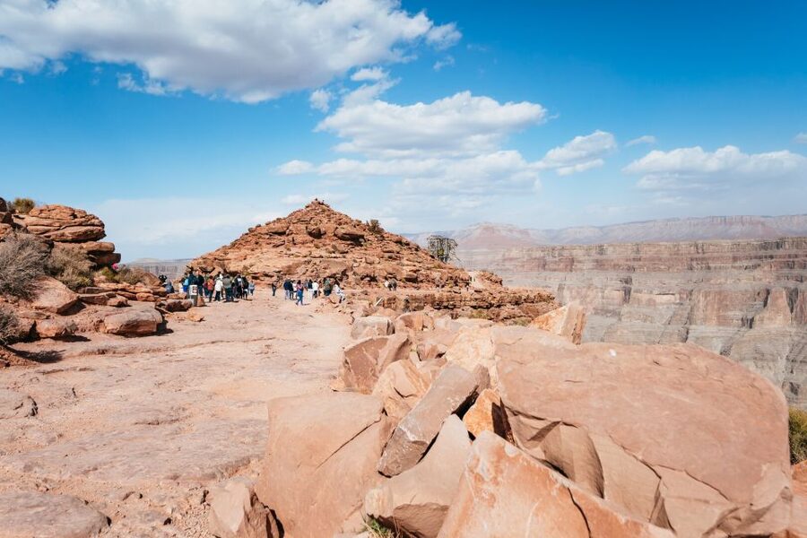 Las Vegas: Grand Canyon West & Hoover Dam Tour + Breakfast - Timing, Crowds, and Why the West Rim Works for a One-Day Visit